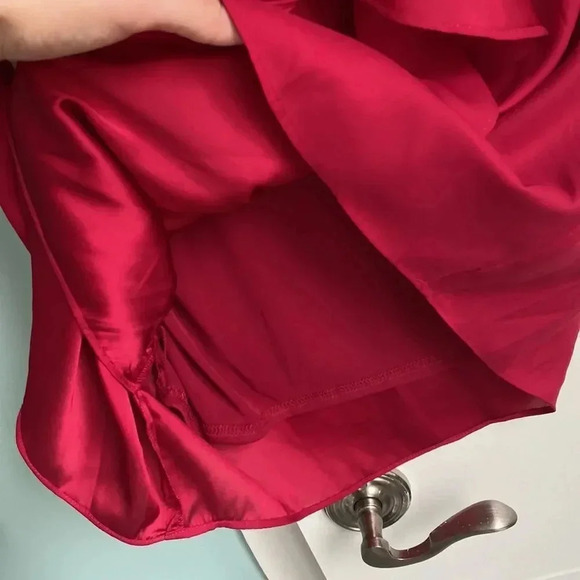 BCBGeneration Red Ruby One Shoulder Silky Ruffle Mini Formal Dress Size 8 - Picture 6 of 16